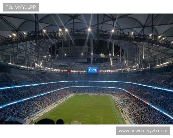 球迷文化升温，大连英博主场梭鱼湾屡现爆满